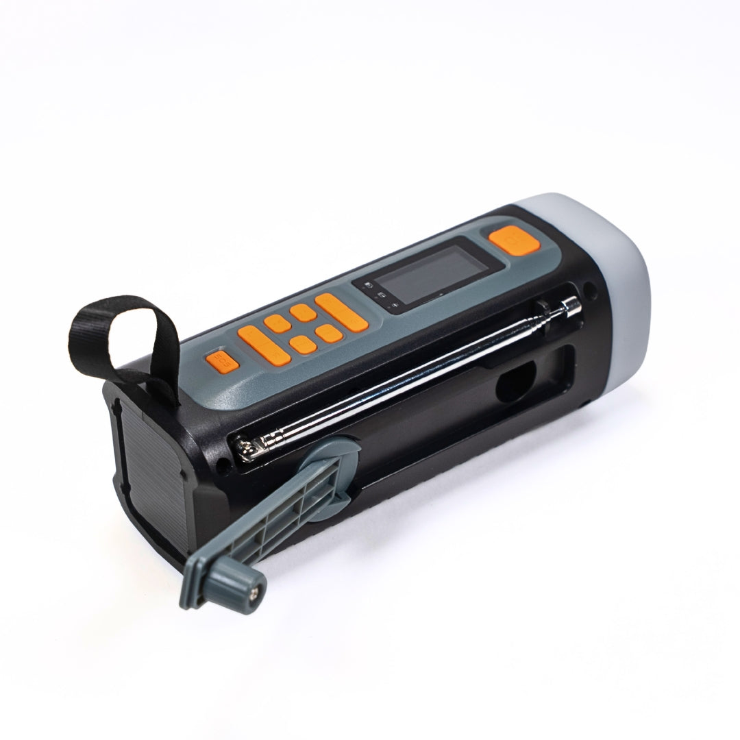 Nødradio - 4 500mAh DAB+/FM-radio, innebygd Powerbank, lommelykt, sveiv generator for nødsituasjoner
